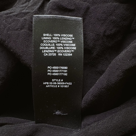 Aritzia Sunday Best Grayson V-Neck Mini Dress 🤍 Size 4 - Picture 6 of 7